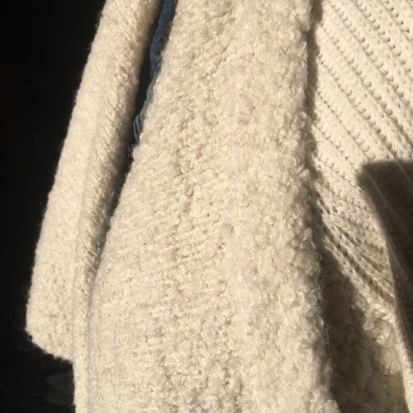 Sioni sweater - Picture 7 of 12